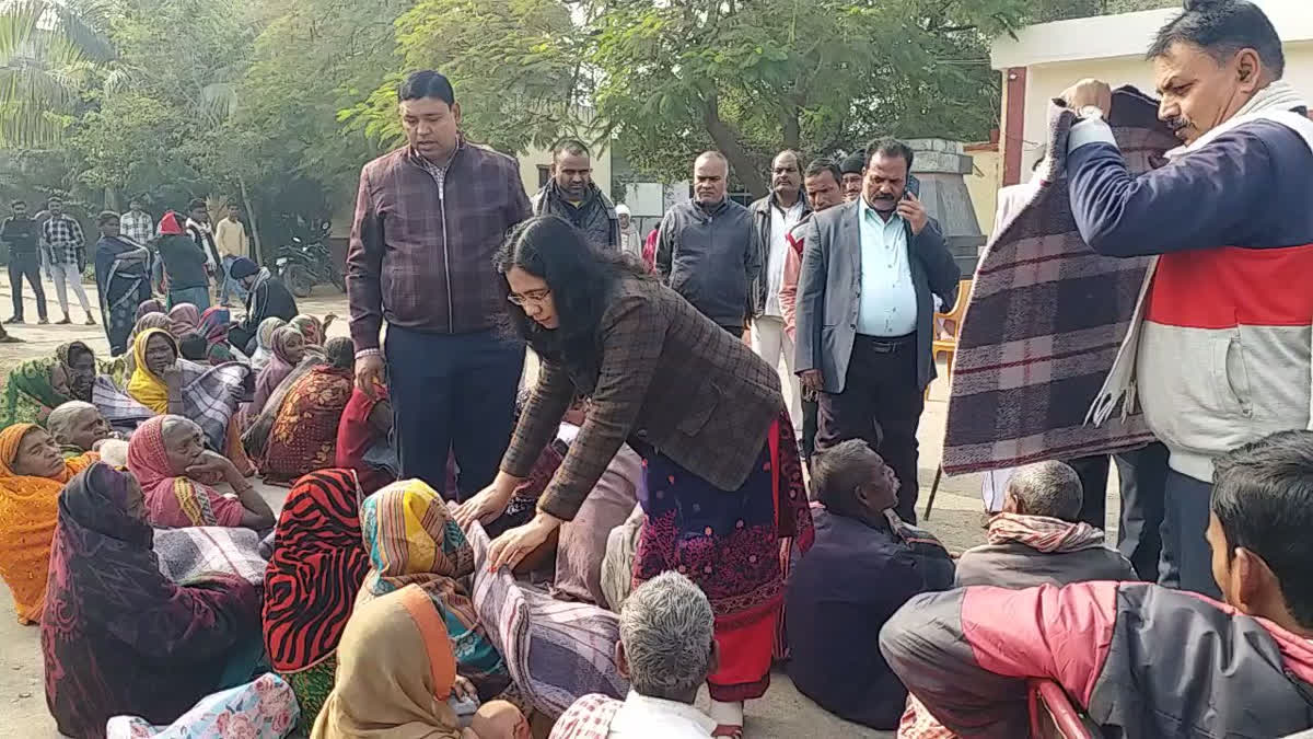 Blankets Distribution In Patna