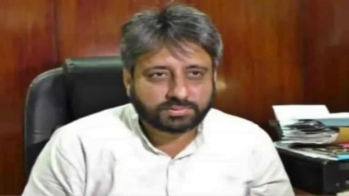 ED raids underway at premises of AAP MLA Amanatullah Khan's associates in Delhi