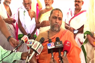 Shri Subudhendra Teertha of Mantralaya spoke to the media.