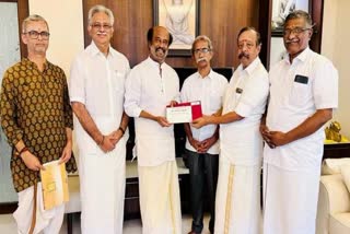 Rajinikanth  Invitation for Ayodhya  RSS And Rajanianth  രജനികാന്ത് അയോധ്യയിലേക്ക്  ക്ഷണം സ്വീകരിച്ച് രജനി