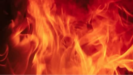 Four people burnt alive in Begusarai. Husband-wife and two children died in fire