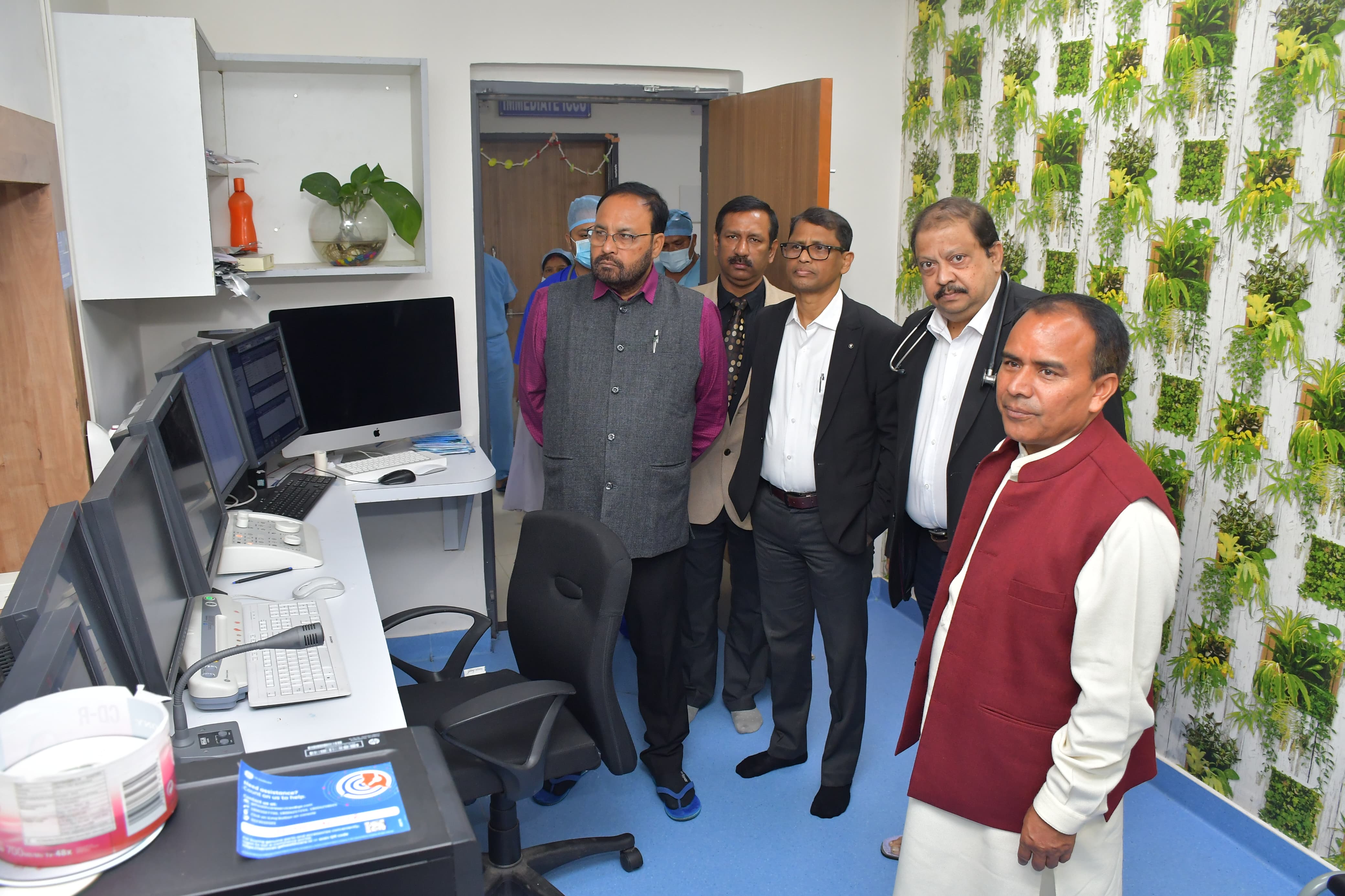 Uttarakhand Health Minister visits to GMCH