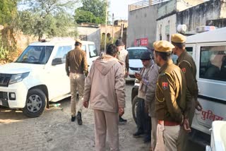 Sikar liquor shop clashed