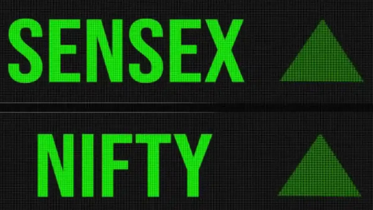 Stock market opened on green mark, Sensex up 500 points, Nifty near 21,800.