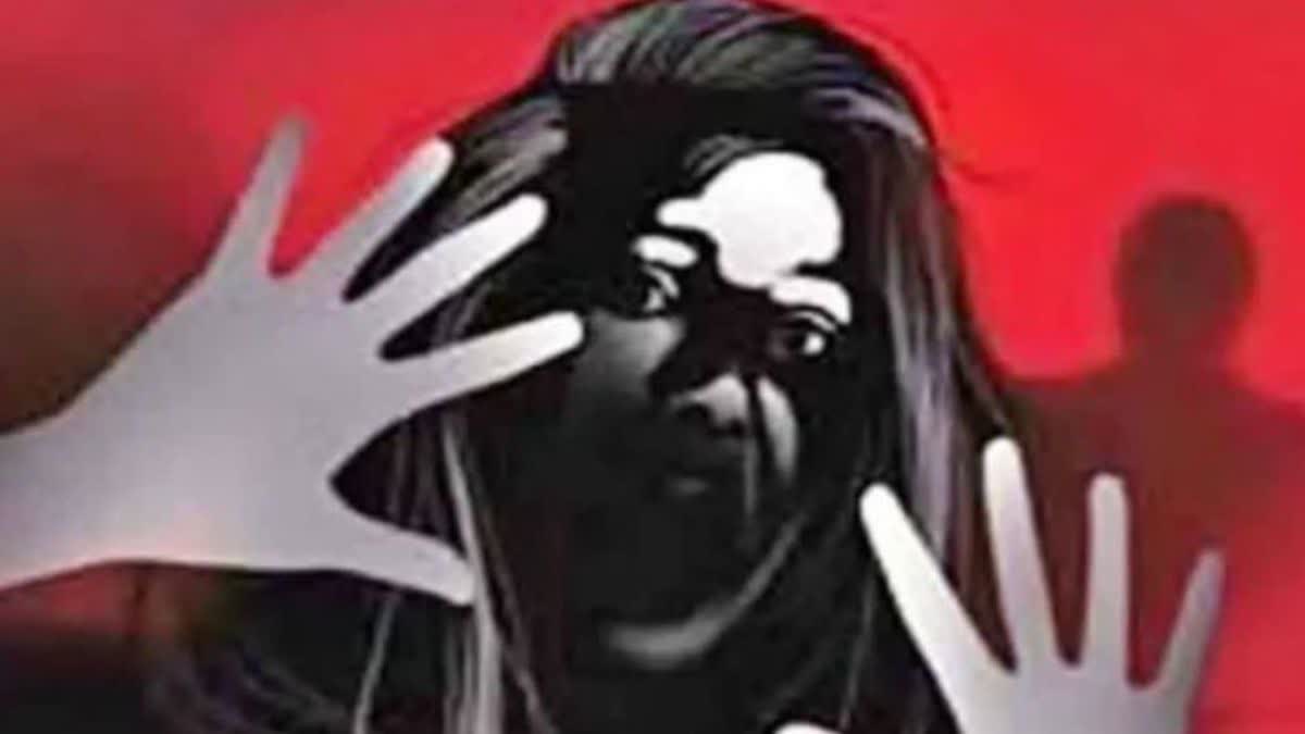 In Fatehpur two youngman gang raped Dalit teenage girl, dragged in mustard field