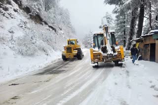 Upper Shimla Closed for Traffic after Heavy snowfall in Shimla