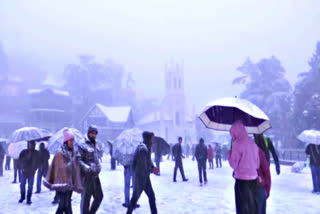 Himachal Pradesh received snowfall in the higher mountains bringing cheer to the tourists and locals. Scores of tourists including children were seen enjoying the snowfall at Shimla and other areas, despite fresh snowfall bringing down the temperature.