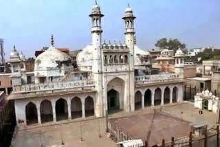 After Hindus performed puja in Gyanvapi mosque on Thursday. Today, Indian Union Muslim League MPs have staged a protest in Parliament complex house in order to protect the Places of Worship Act' placards. They carried placards which read save Gyanvapi mosque', protect the Places of Worship Act 1991' and save secularism'.