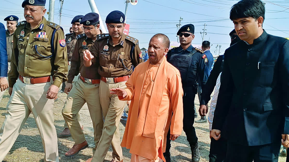 Maha Kumbh Amrit Snan Basant Panchami Yogi Adityanath Instructs Officials To Ensure Zero Errors