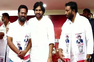 Pawan_kalyan_Comments_on_YSRCP_at_Pithapuram