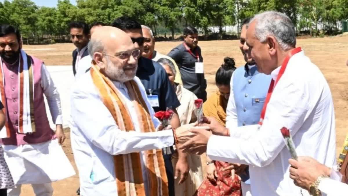 BJP MLA HISAR STAGE CONTROVERSY
