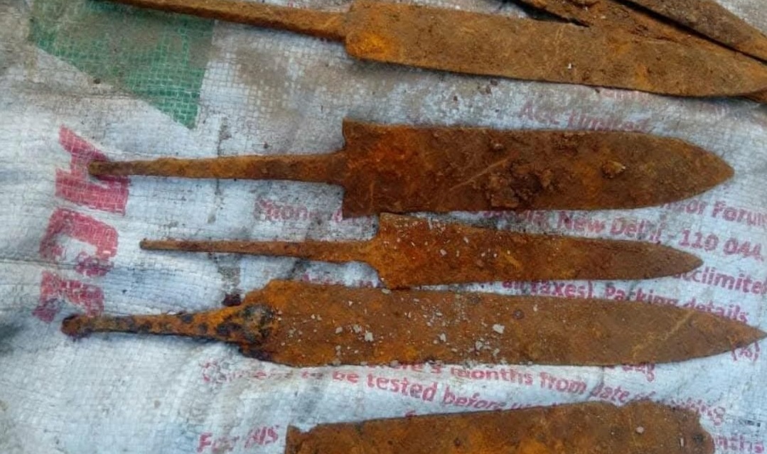 TEHRI ANCIENT WEAPONS