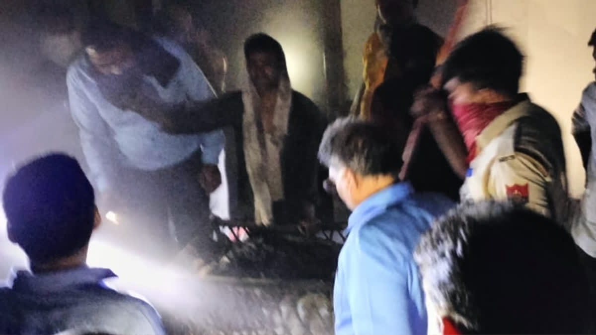 Fire in the hotel created panic, 12 hotel workers trapped in the fire in jaipur