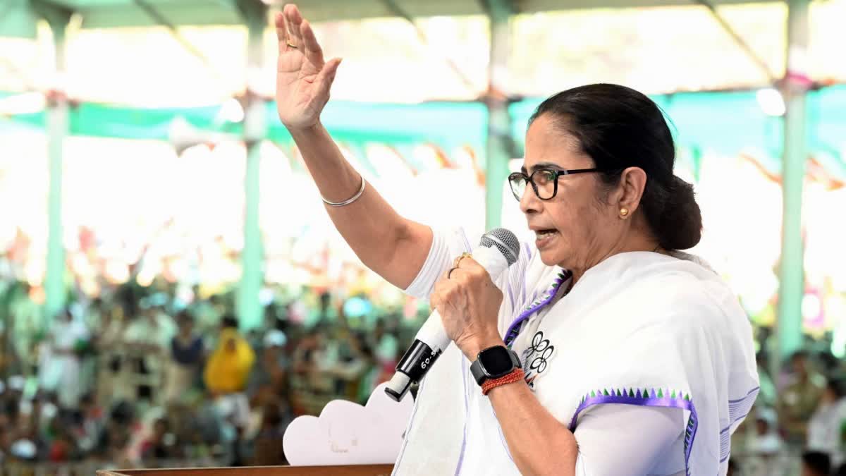Mamata Banerjee accuses PM Modi of marginalising dalits, backward communities