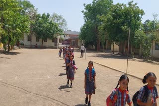 JABALPUR STUDENTS TROUBLED BY HEAT