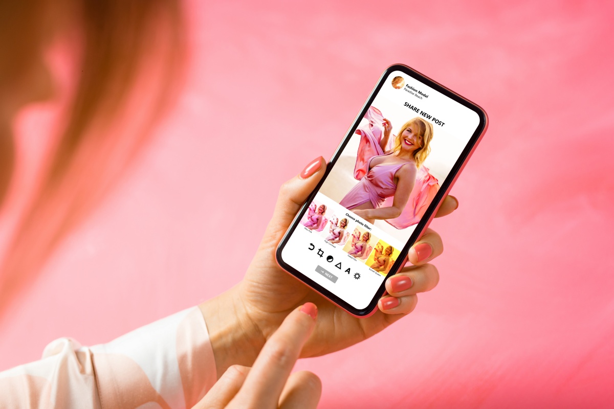 Woman visiting a shopping site