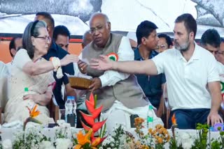 Sonia Gandhi, Kharge and Rahul Gandhi.