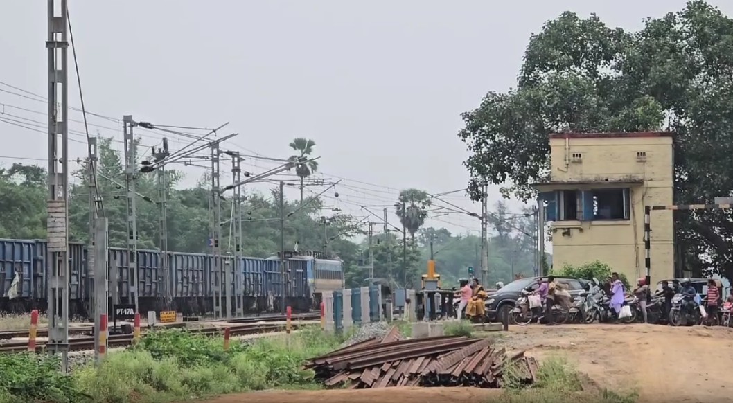Bahanaga rail line