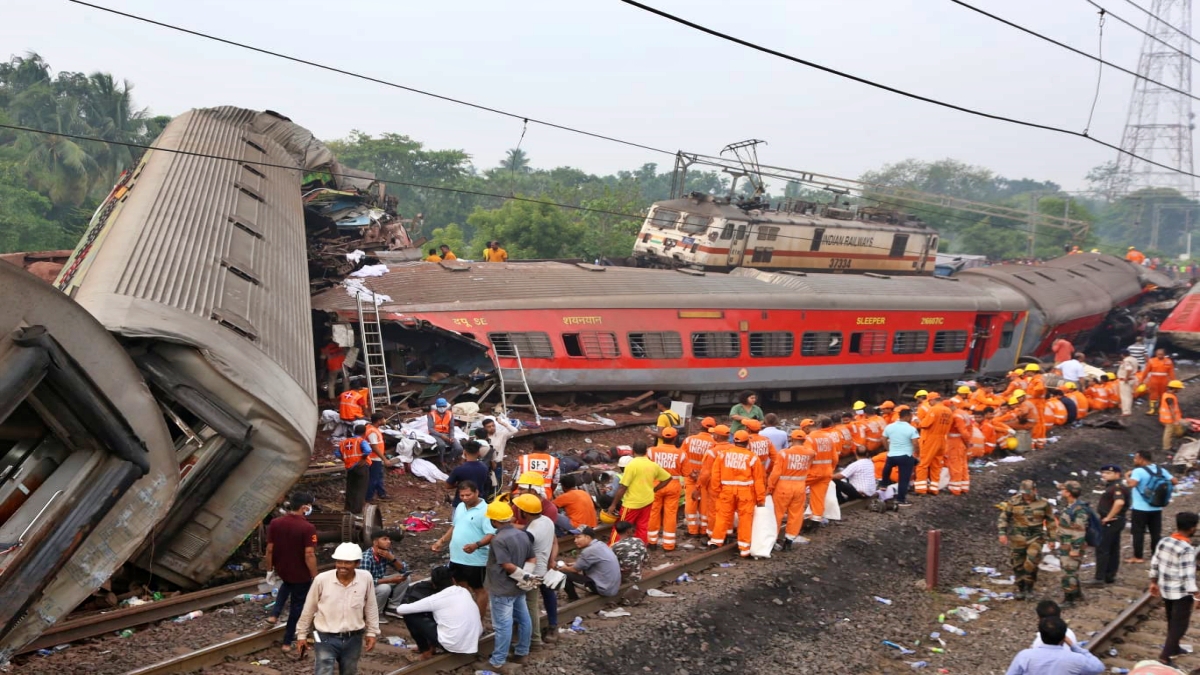 BAHANAGA TRAIN TRAGEDY