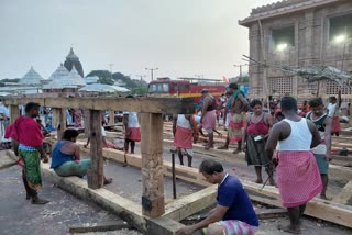 ଆଗେଇ ଚାଲିଛି ରଥ ନିର୍ମାଣ କାର୍ଯ୍ୟ