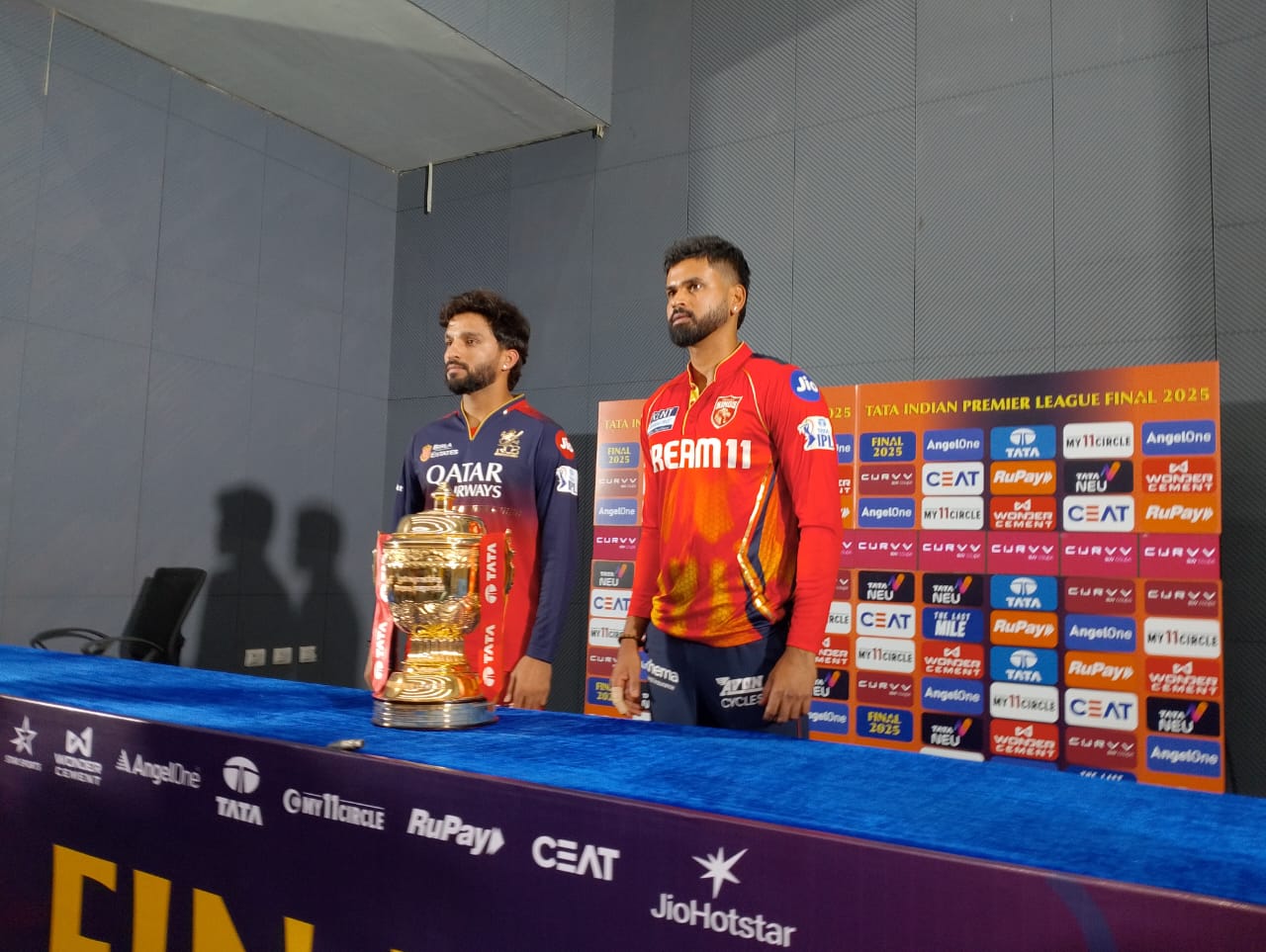 PBKS - RCB બન્ને ટીમના કેપ્ટન સાથે પ્રેસ કોન્ફરન્સ