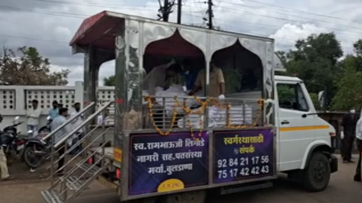 maharashtra bus accident