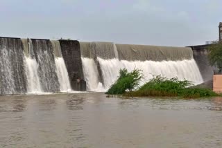 Gujarat Dam Inflow: ધીમીધારે રાજ્યના 200થી વધારે ડેમમાં નવા નીરની આવક, 16 ડેમને લઈ હાઈએલર્ટ