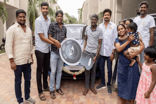 Basking in the glory of 'Maamannan' success, Udhayanidhi Stalin gifts car to director Mari Selvaraj