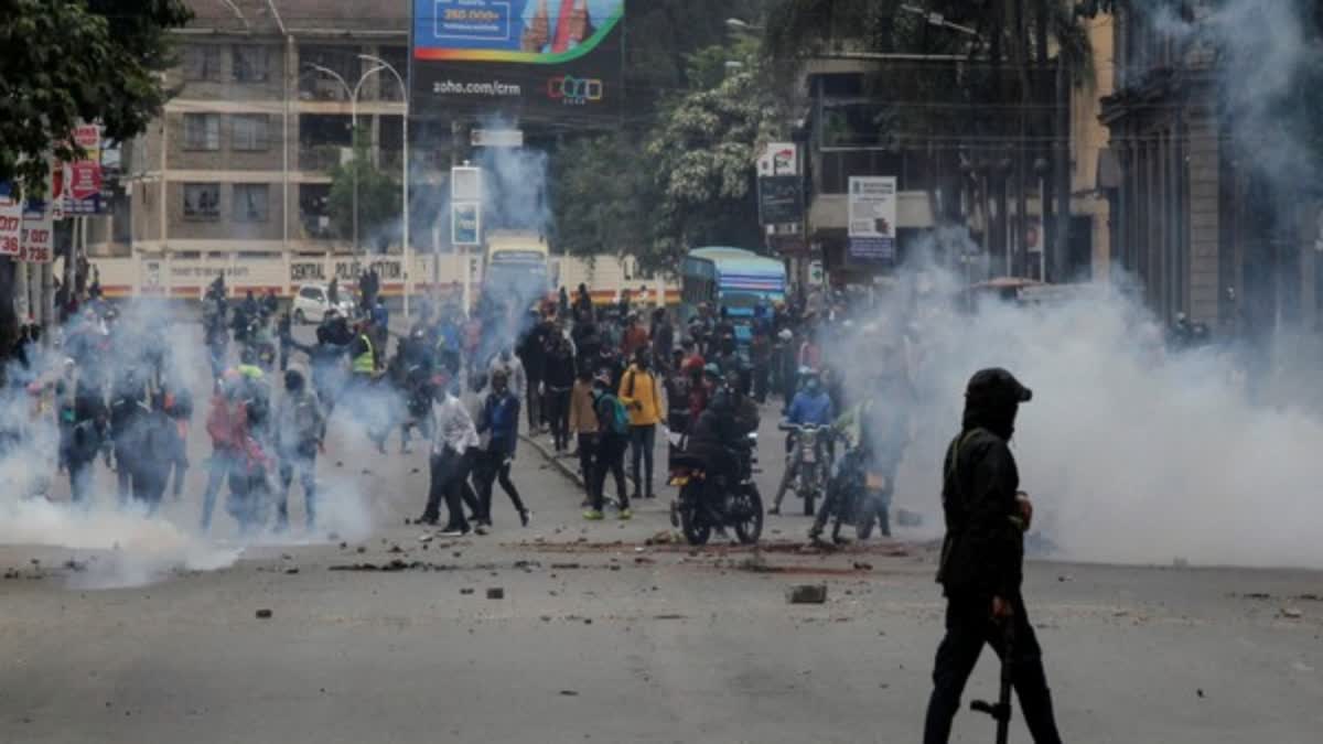 കെനിയ നികുതി വിരുദ്ധ പ്രക്ഷോഭം  DEATH IN KENIYAN PROTEST  KENYA PROTEST  പ്രസിഡന്‍റ് വില്യം റുട്ടോ