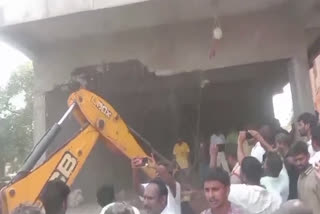 Illegal Construction Demolished at Kambhampadu