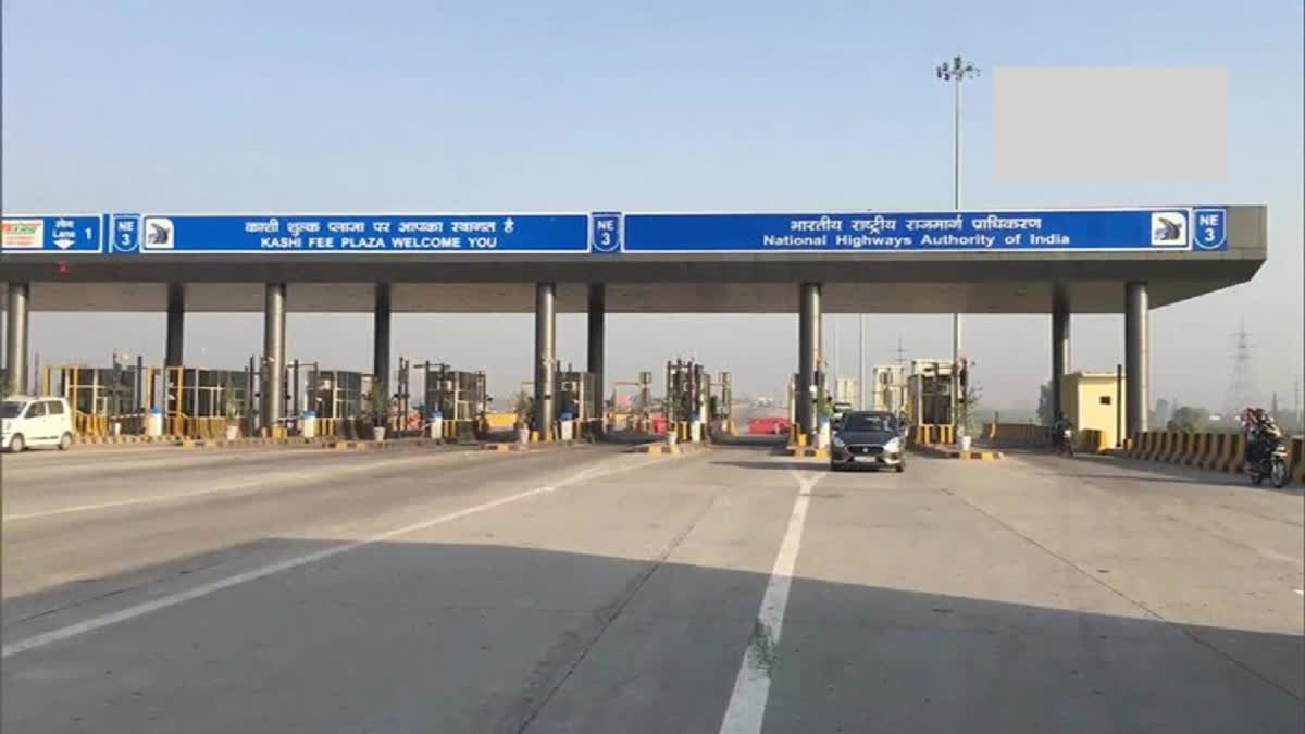 Barrier-less toll system