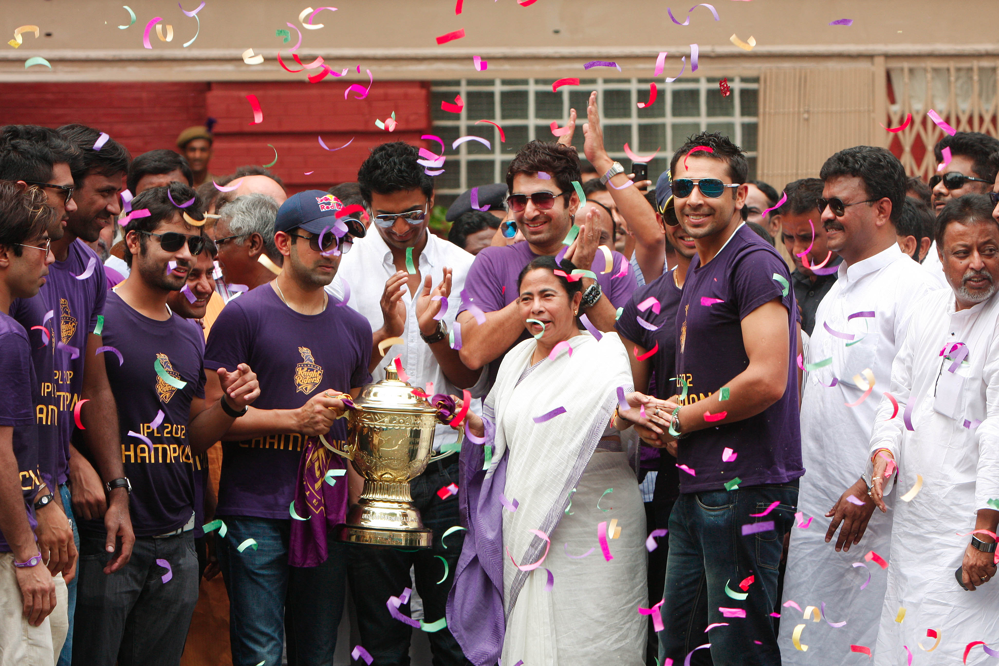 Gautham Gambhir With IPL Trophy