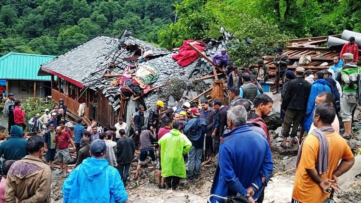 HEAVY RAINFALL IN UTTARAKHAND  HEAVY RAIN IN KEDARNATH  ഉത്തരാഖണ്ഡിൽ കനത്ത മഴ  കേദാർനാഥ് മഴ