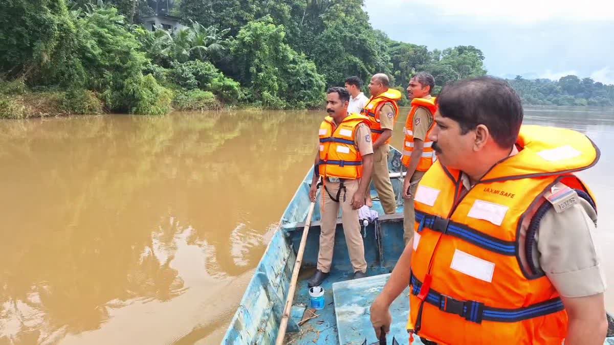 CHALIYAR RIVER RESCUE OPERATION  WAYANAD LANDSLIDE SEARCH  വയനാട് ഉരുള്‍പൊട്ടല്‍ രക്ഷാദൗത്യം  ചാലിയാറില്‍ തെരച്ചില്‍ ഊര്‍ജിതം