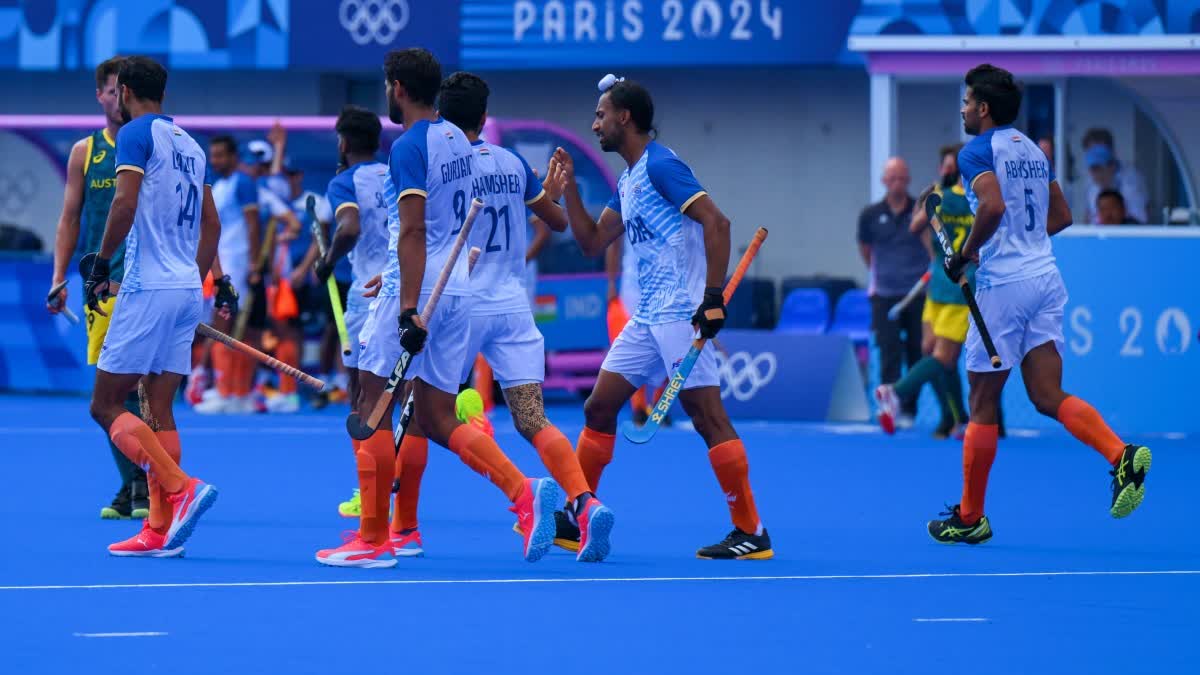 INDIAN HOCKEY TEAM IN PARIS