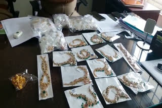 POLICE SEIZED GOLD JEWELLERY