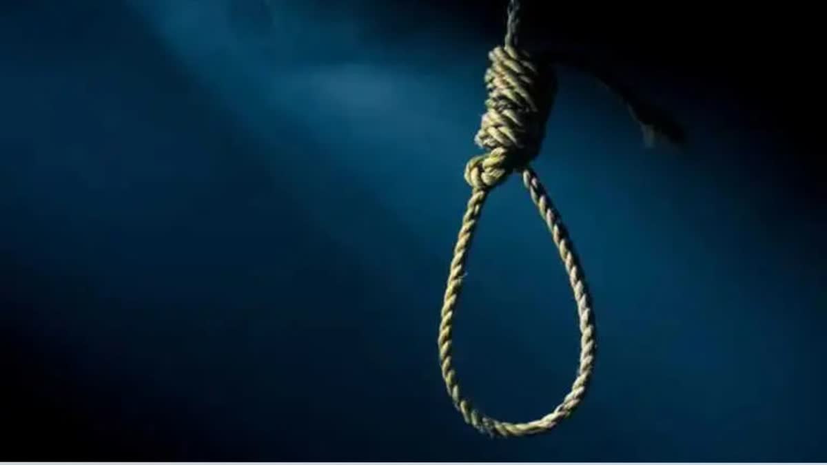 iit-delhi-student-committed-suicide-by-hanging-himself