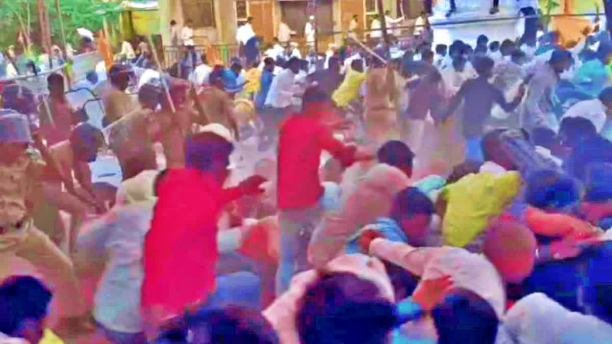 Lathicharge on Maratha Protester