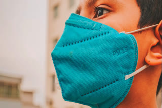 Covid Cases surges in america make masks mandatory