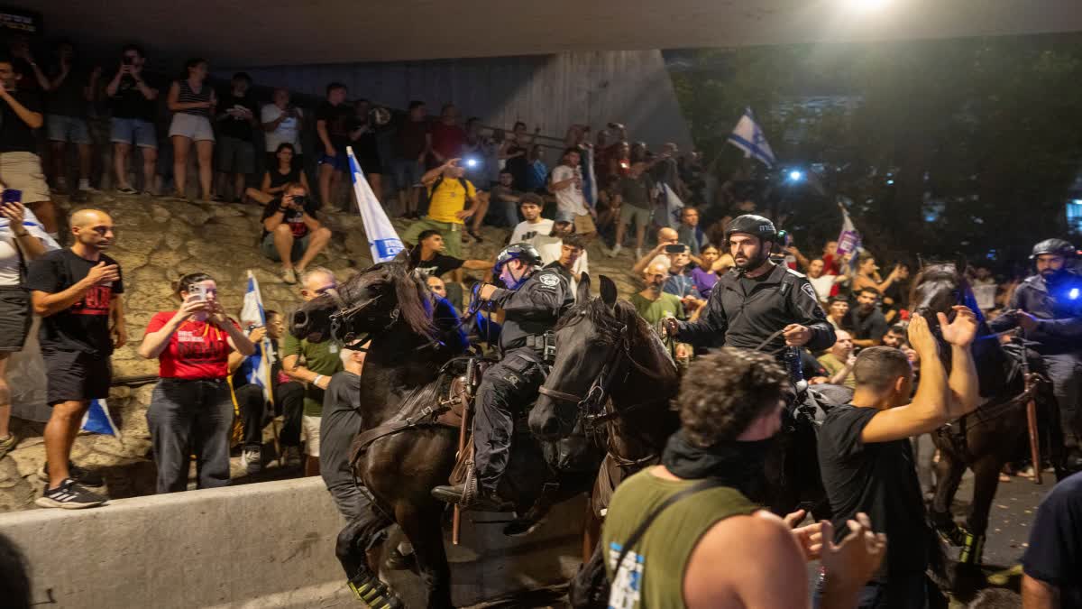 israelis protest