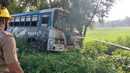 Protesters set fire on bus