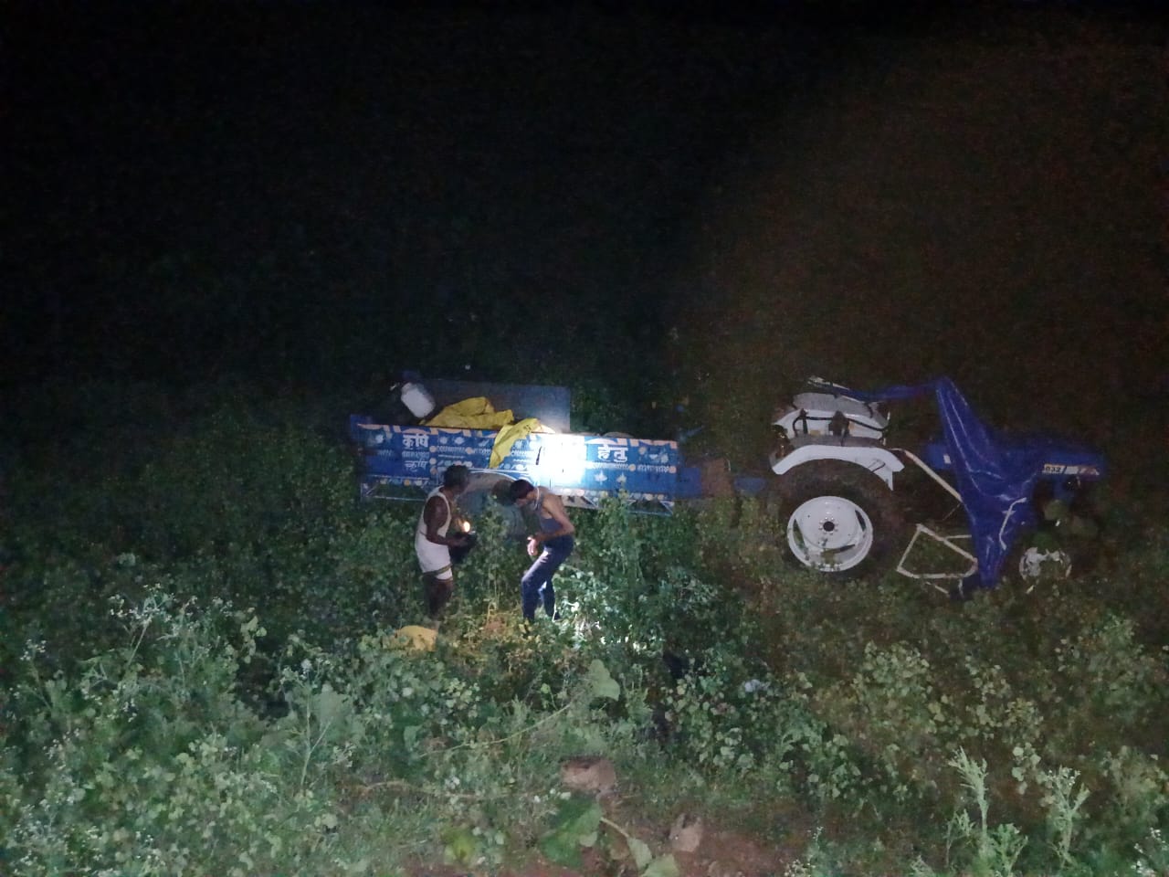 Four people died due to tractor trolley overturning