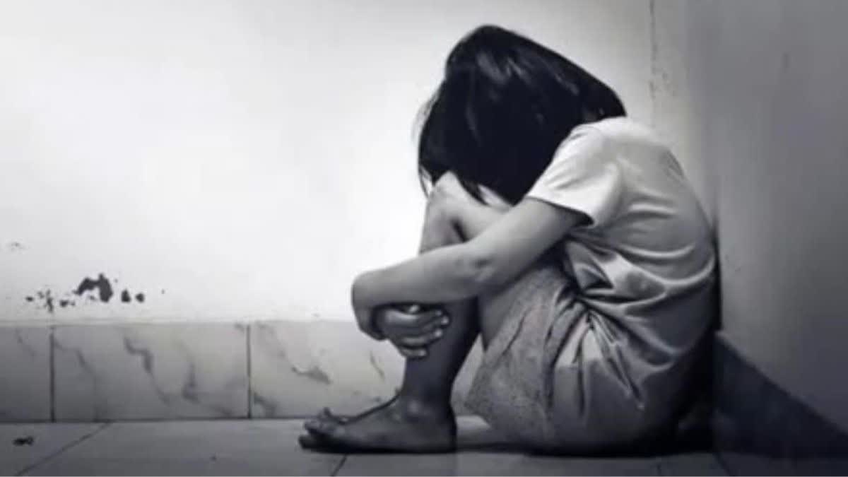 Lucknow watchman girl rape