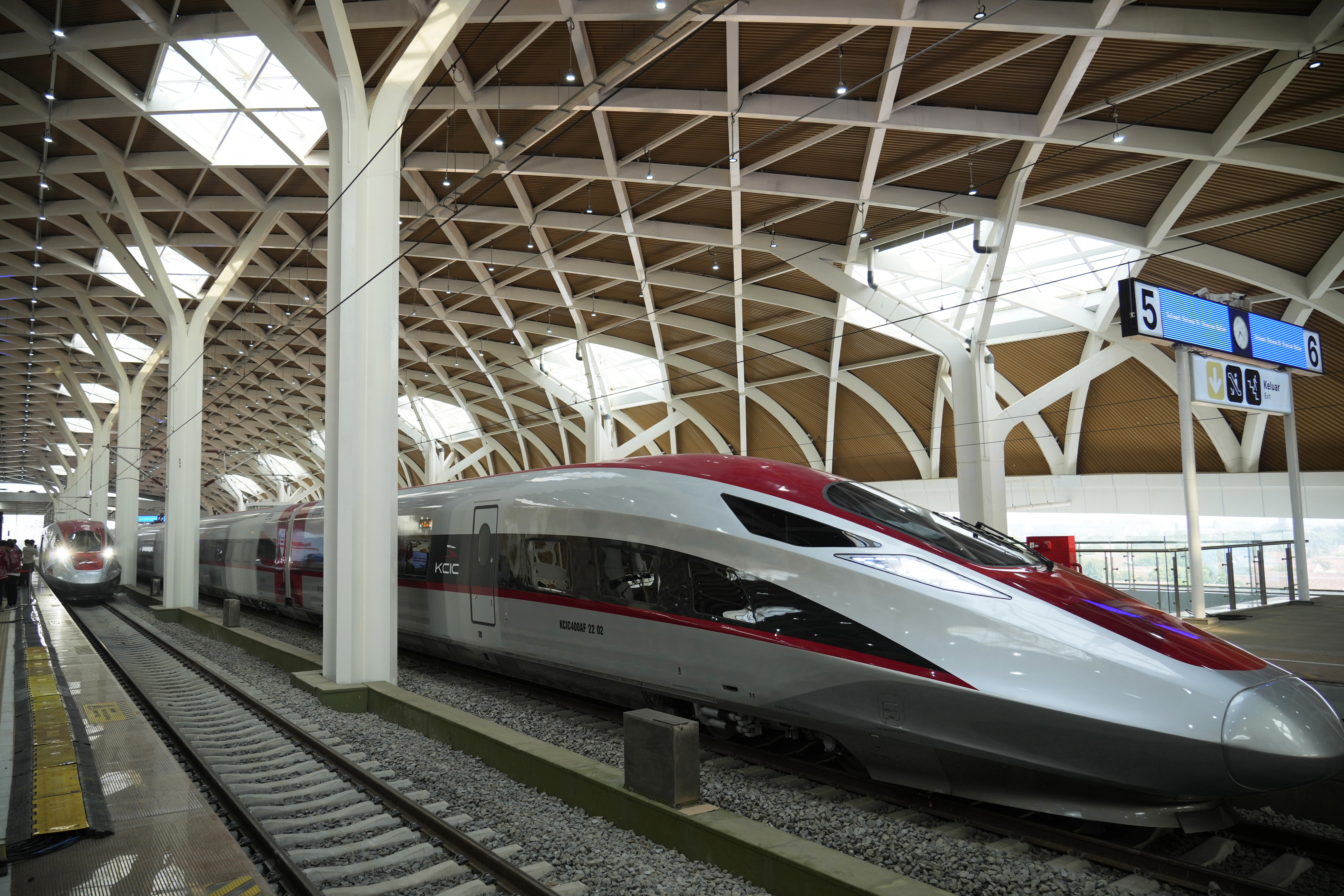 Indonesia launches High Speed Railway