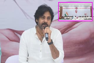 Pawan_Kalyan_Mouna_Deeksha