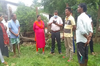 In a barbaric incident,  a man killed his 95-year-old mother and set her ablaze in their house in the Kandhamal district on Saturday late night. The incident took place at Khajurisahi near Badimunda village in the district. The deceased was identified as Manjula Nayak. According to the police, the accused son Samir Nayak (45) came home on late Saturday night.