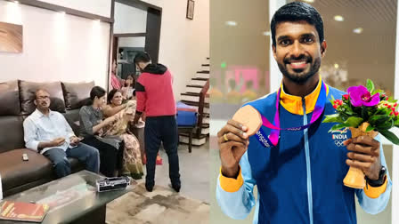 Celebrations at Jinson Johnson House  Asian Games 2023  Jinson Johnson  Jinson Johnson Bronze Medal at Asian Games 2023  Jinson Johnson House  ഏഷ്യന്‍ ഗെയിംസ്  ജിന്‍സണ്‍ ജോണ്‍സണ്‍  ജിന്‍സണ്‍ ജോണ്‍സണ്‍ മെഡല്‍ നേട്ടം  ജിന്‍സണ്‍ ജോണ്‍സണ്‍ കുടുംബം  ഏഷ്യന്‍ ഗെയിംസ് 2023 1500 മീറ്റര്‍ ഓട്ടം