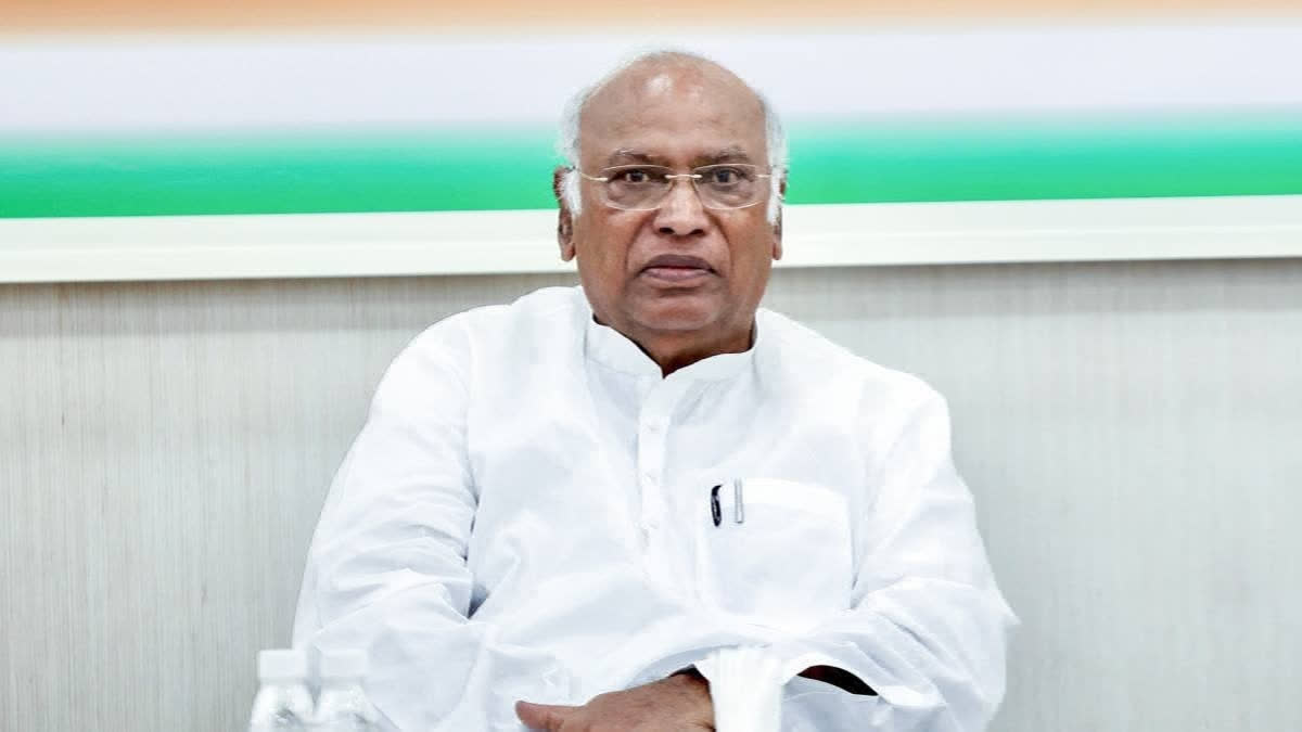 Kharge Says BJP Never Fulfilled Poll Promises, Tells Bhupinder Hooda 'You Will Have To Keep My Honour'