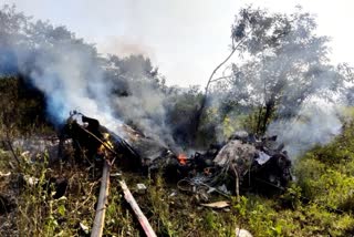 PUNE HELICOPTER CRASH  HELICOPTER CRASH IN MAHARASHTRA  BAVDHAN PUNE HELICOPTER CRASH  HELICOPTER CRASH NEWS UPDATES