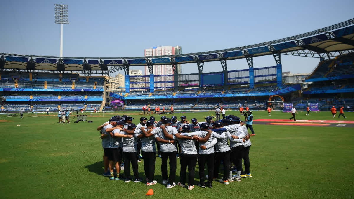 Cricket's one of the original superfans, Percy Abeysekara passed away on Monday and so the Sri Lankan side paid tribute to him by wearing black armbands during their game against India.